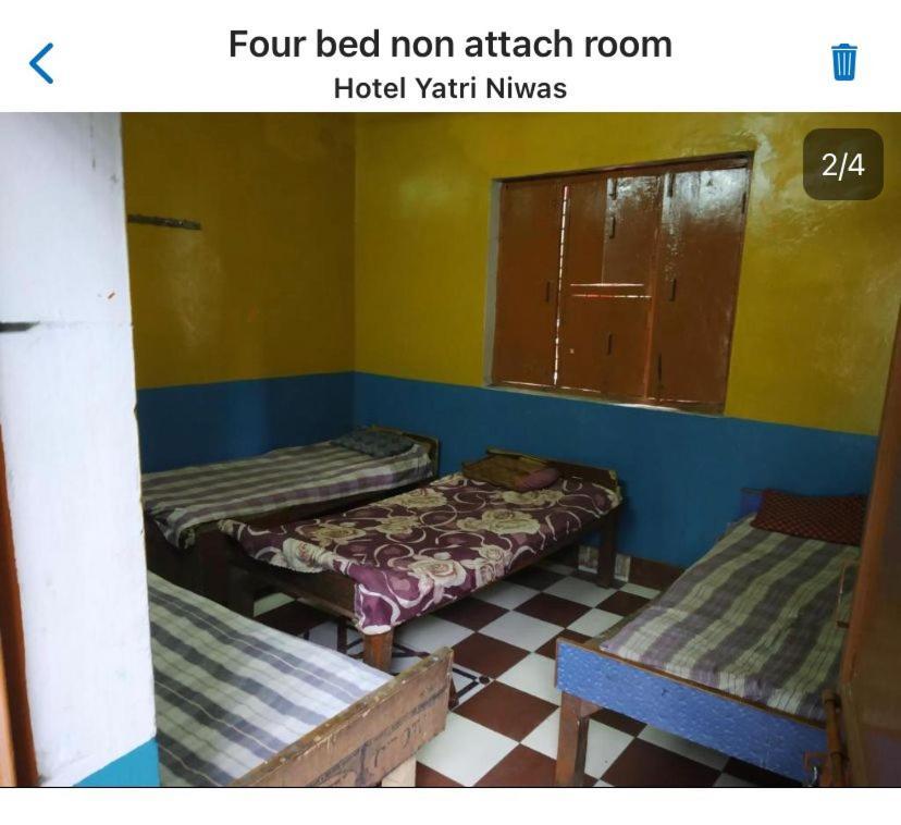 Hotel Yatri Niwas Bénarès Extérieur photo